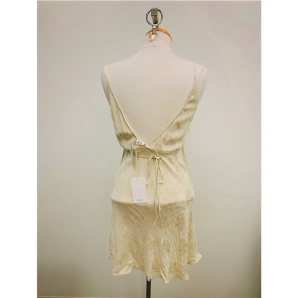 SOLD NWT Wilfred Dress Size Small - Picture 2 of 5